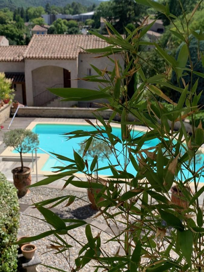 Le Mas De L'Orangerie 3 Etoiles Greoux-les-Bains Exterior photo